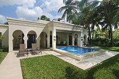 Baraza Royal Beach Villa